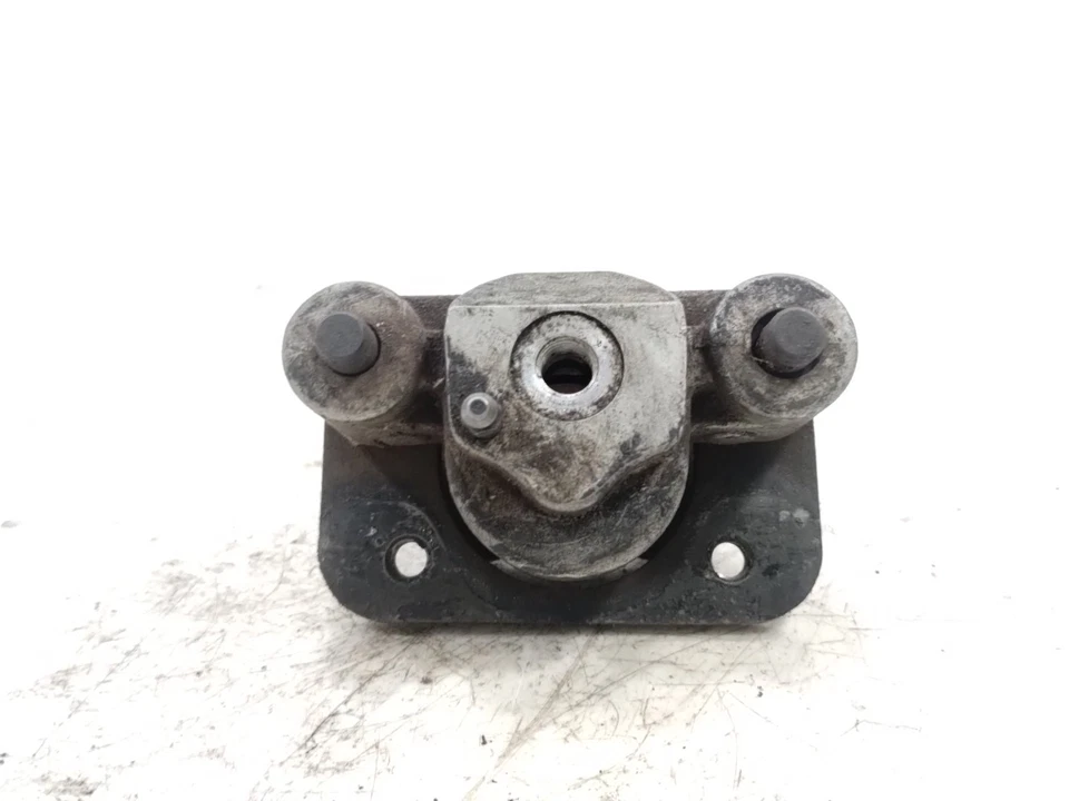 Pinza de freno Cub Cadet Volunteer 4x4 Foto 2 de 4