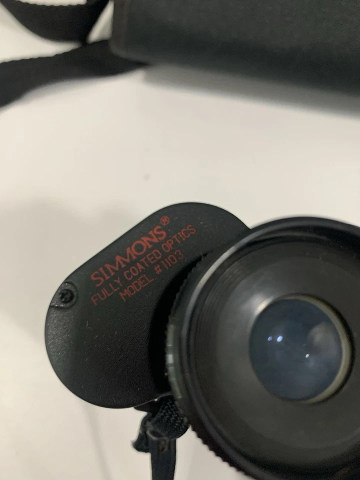 Binoculars 7x35 Wide Angle 500ft 1000yds Fully Coated Simmons Model 1103 - Image 4 of 4