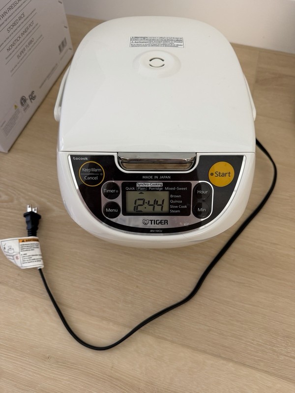Tiger Rice Cooker JBV 10CU
