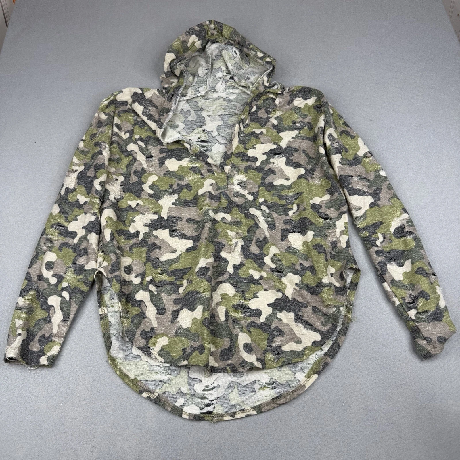 Honey Punch Distressed Camo Hooded Top Lightweight Grunge Hoodie Small