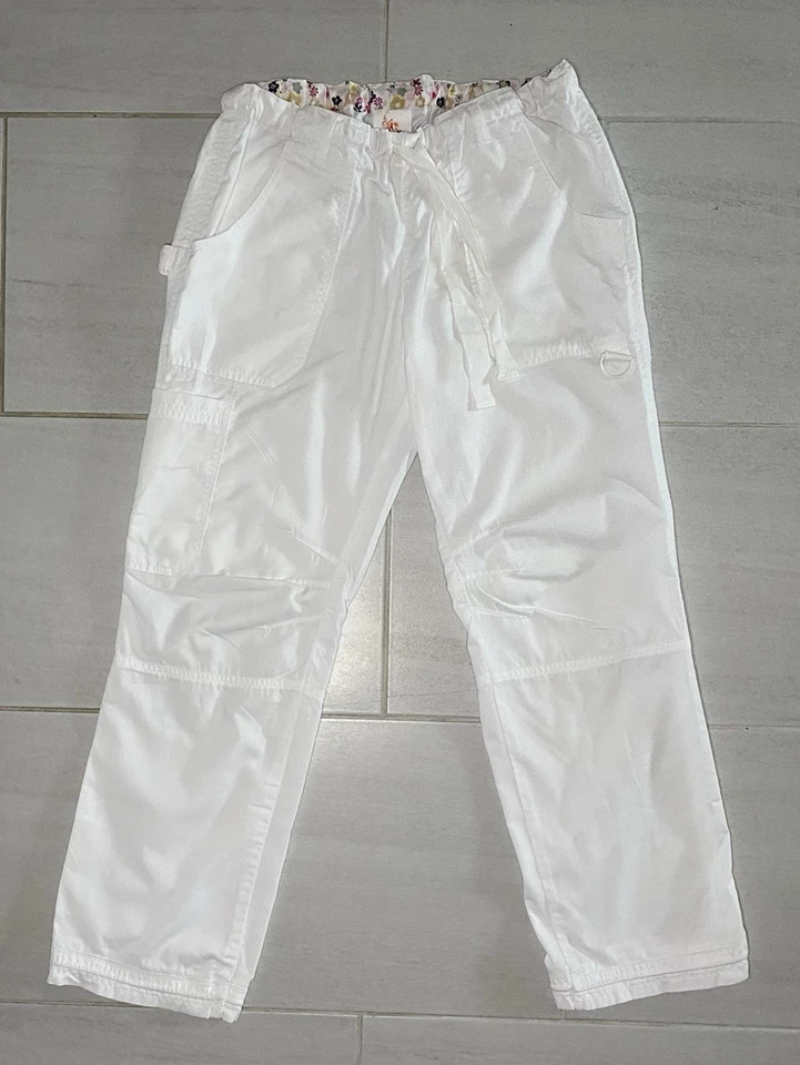 Pantalones Médicos Koi Nuevos con Etiquetas Para Mujer Talla Pequeña Blancos Carga Enfermería Médica Foto 2 de 4