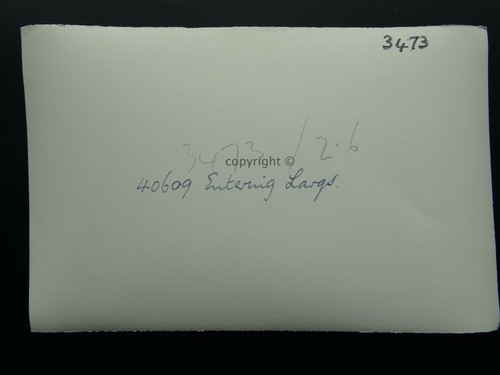 Scotland LARGS RAILWAY STATION Steam Loco 40609 c1950s RP Photocard - Picture 2 of 2