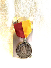 VINTAGE HISTORICAL MEMORABILIA PIONEER FLOUR MILLS COMMEMORATIVE MEDAL 150 YEARS