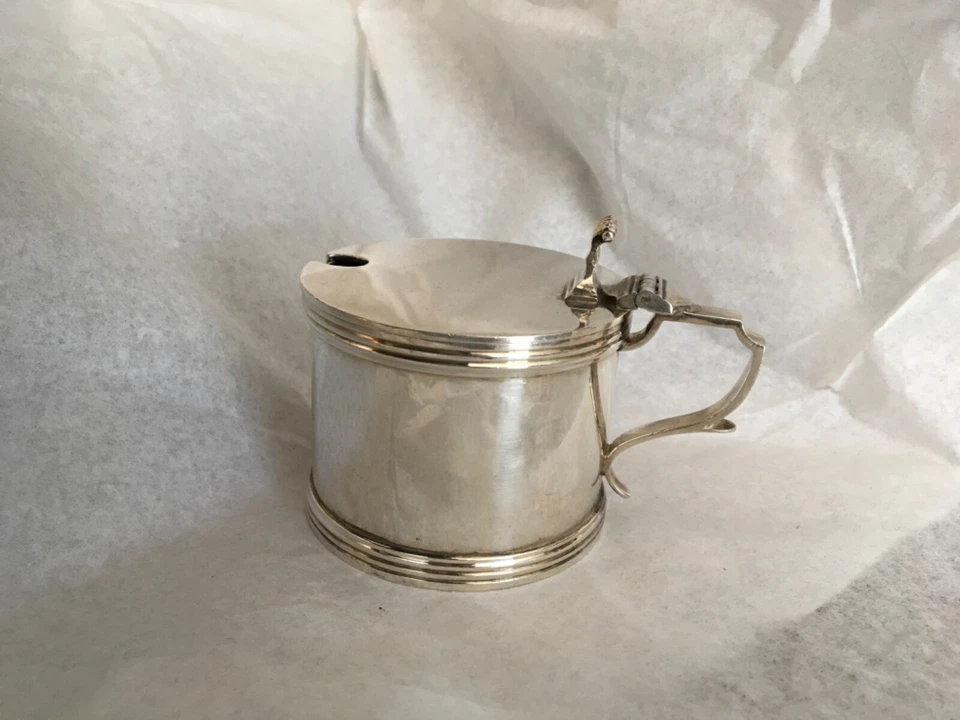 Servidor de condimentos Summit Club Tulsa vintage de plata esterlina de hotel Tiffany & Co  Foto 2 de 4