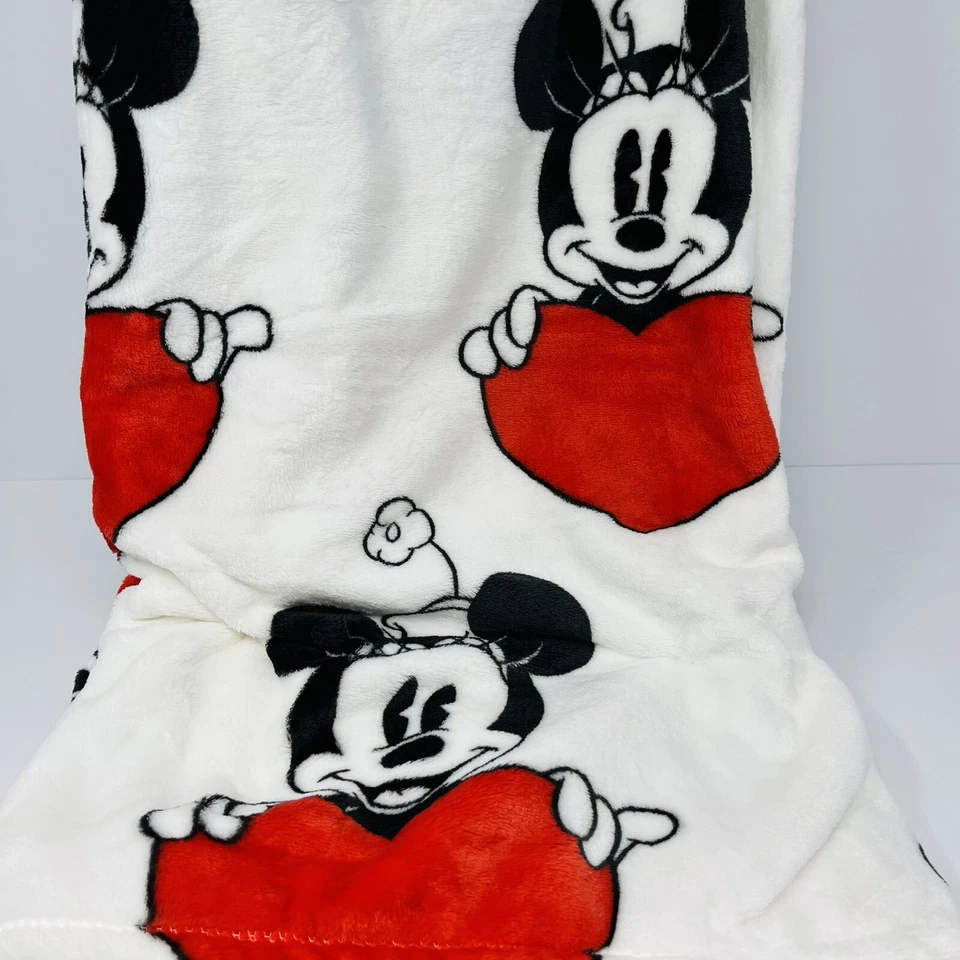 Disney Mickey Mouse Manta 50”x70” Día de San Valentín Grande Corazón Rojo Blanco NUEVO Foto 2 de 4