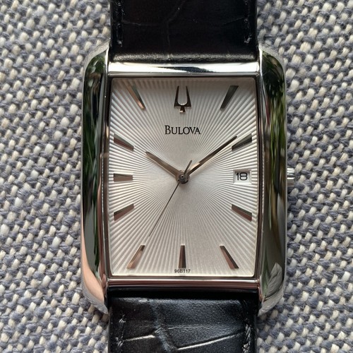 cartier santos 18k gold ladies