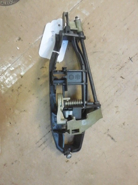 00 - 05 BMW 330Ci Rear Front Right Passenger Exterior Door Handle Carrier  - Image 2 of 2