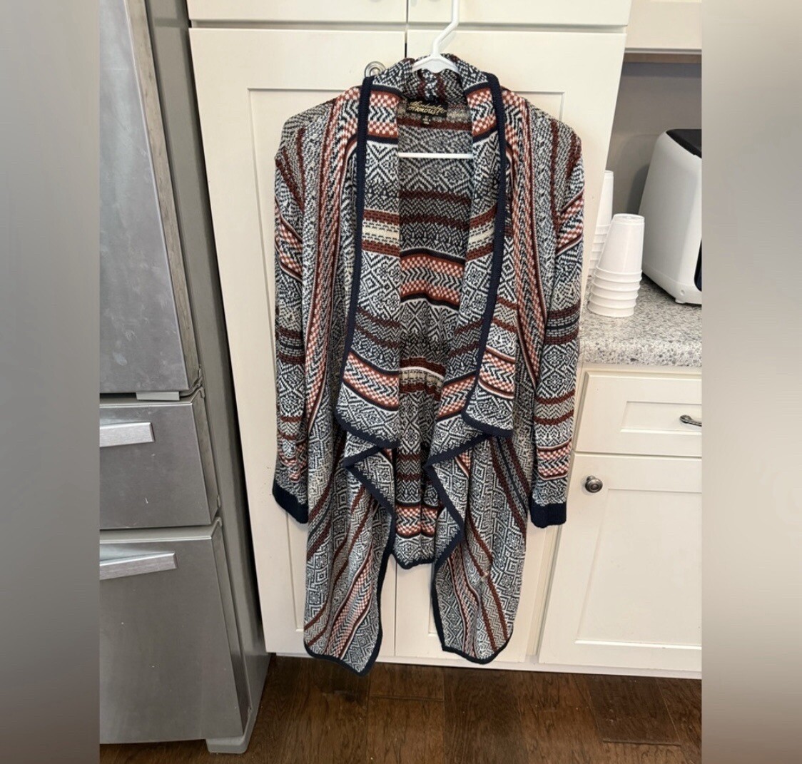 Women’s Aztec Multicolored  Patterned Long Sweate… - image 1