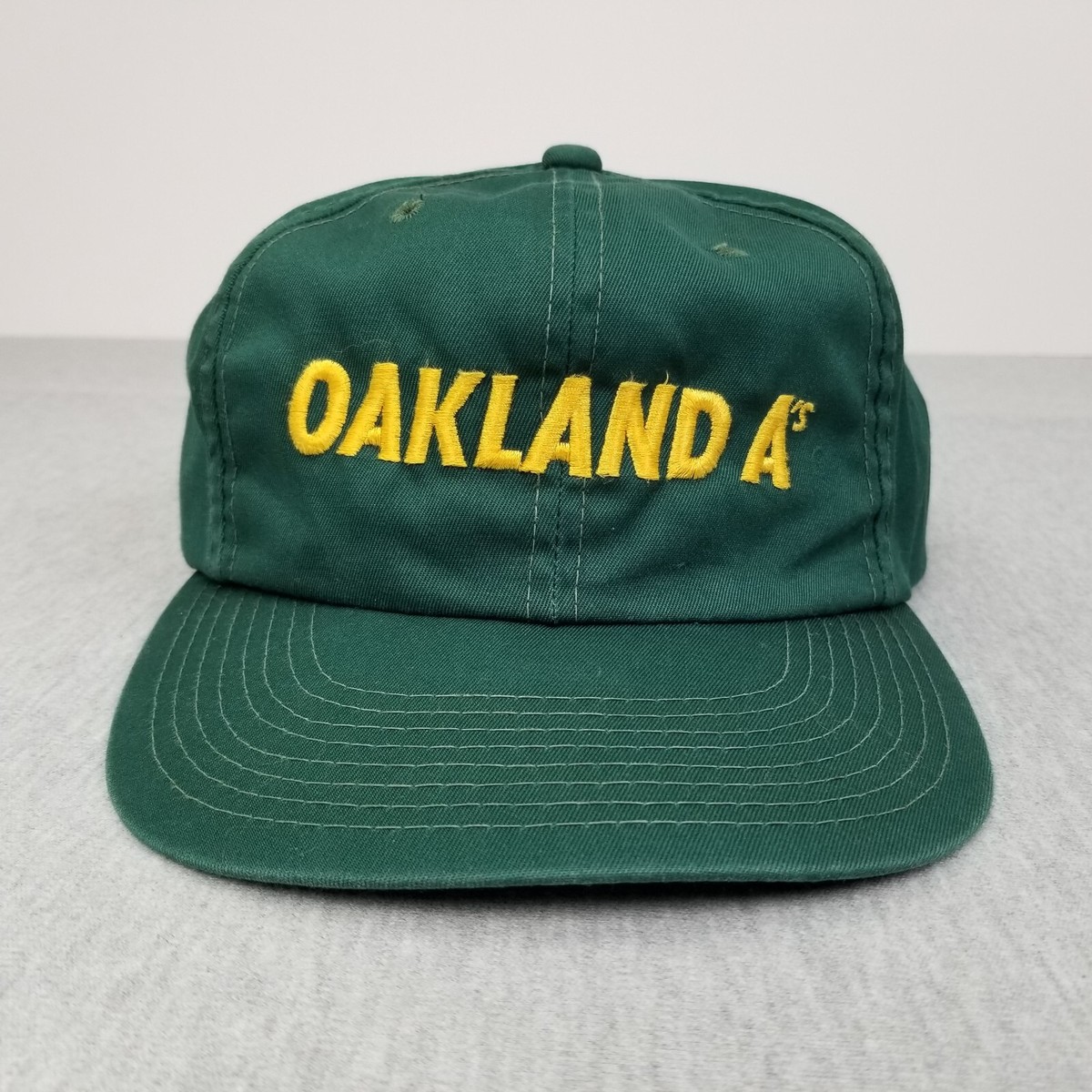 VINTAGE Oakland Athletics Hat Cap Snapback Sports Specialties A's