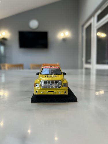 REALTOY FORD F650 DUEL CAB PICKUP TRUCK - Picture 7 of 10