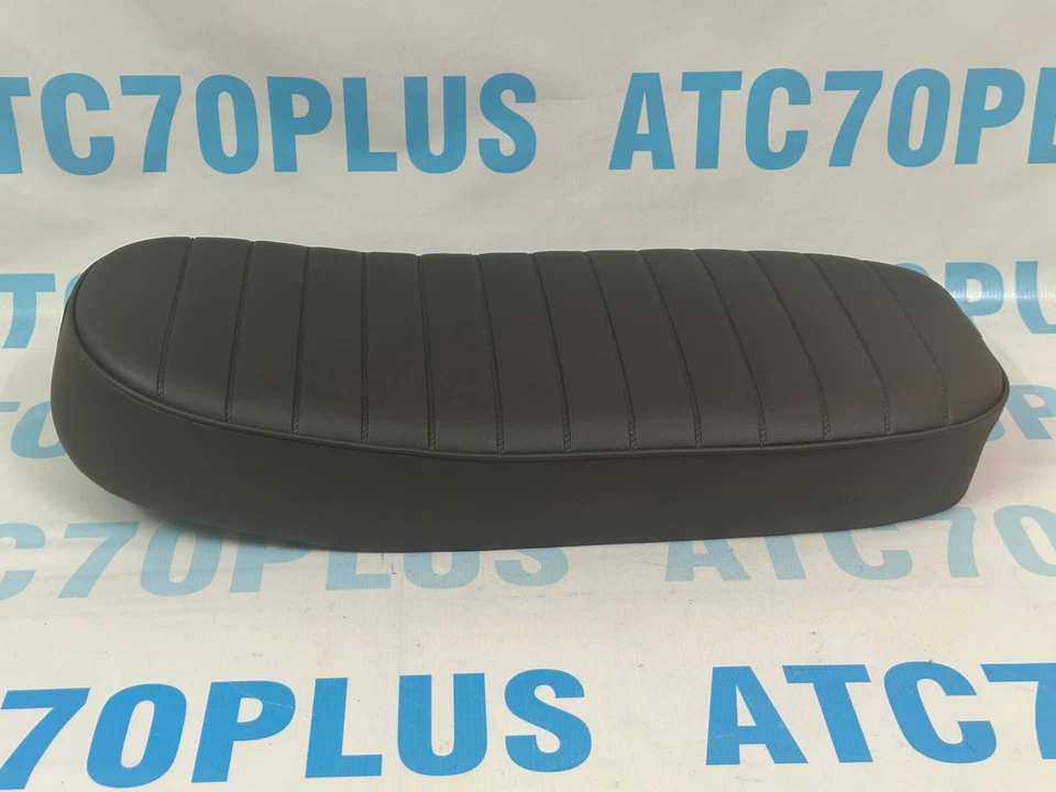 Asiento café racer perfil bajo Triumph 650 Bonneville Tiger T120 TR6 OIF 1971-1972. Foto 4 de 4