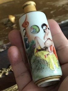 19th Century Antique Pocelain Snuff Bottle Erotic Scene