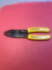 KLEIN TOOLS -  Coaxial Cable All-in-One Stripper Crimper Coax , VDV010-019