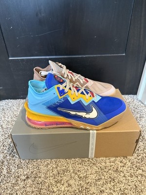 Size 11 - Nike Space Jam x LeBron 18 Low Wile E. x Nike Roadrunner
