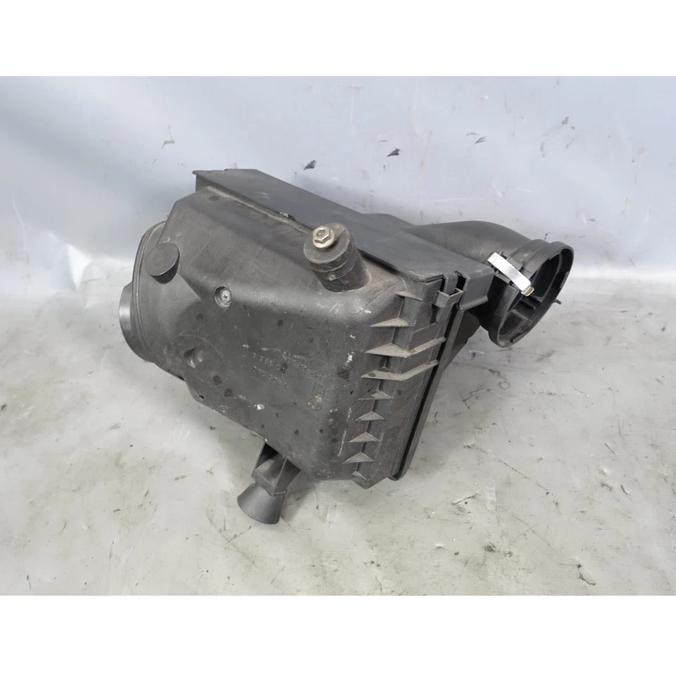 Silenciador de admisión de caja de filtro de aire BMW Z3 2.3 2.8 M52TU 1999-2000 dañado fabricante de equipos originales de fábrica Foto 2 de 4