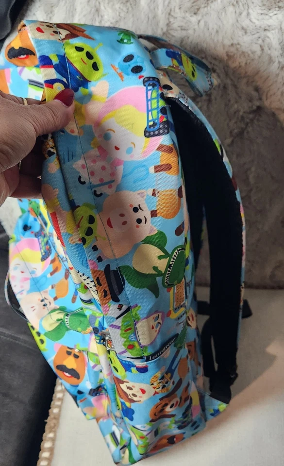 Mochila de lona Loungefly X Disney Pixar Toy Story “Kawaii/Chibi” usada en excelente estado Foto 4 de 4