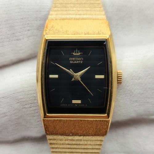 Seiko Ladies Vintage Gold Tone w/ Black Dial Quartz Watch 8Y21-5010 - Picture 2 of 15