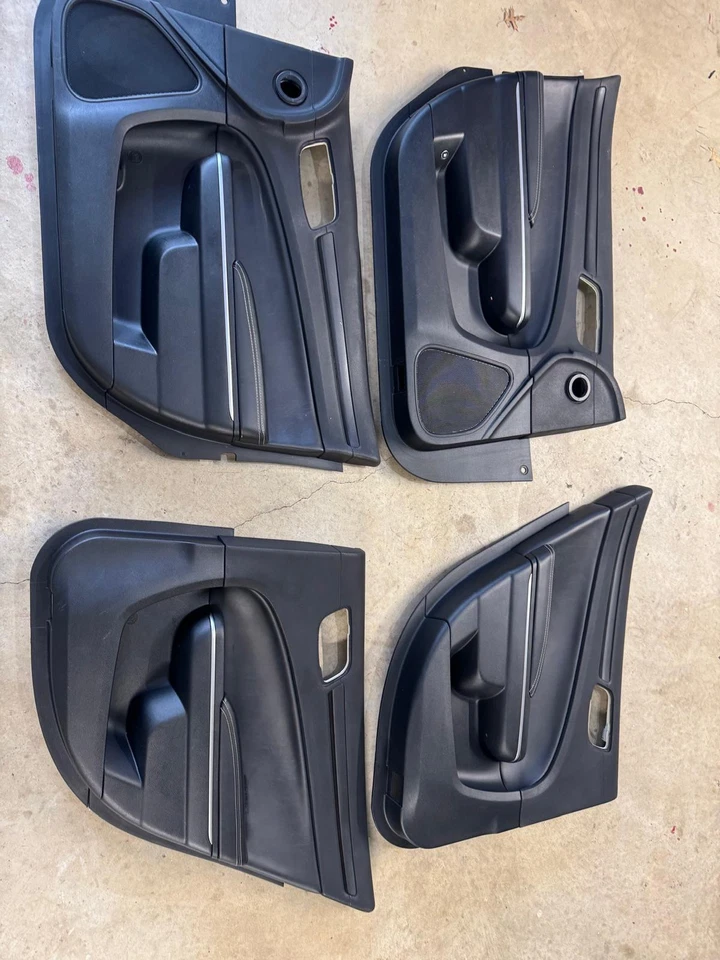 2015-2023 Chrysler 300 Front & Rear Door Panels Pair - Image 3 of 4