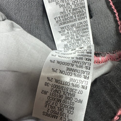 Pantalones de mezclilla Roxy negros ajustados al tobillo bolsillos con cremallera para mujer talla 28 nuevos con etiquetas - Imagen 10 de 12