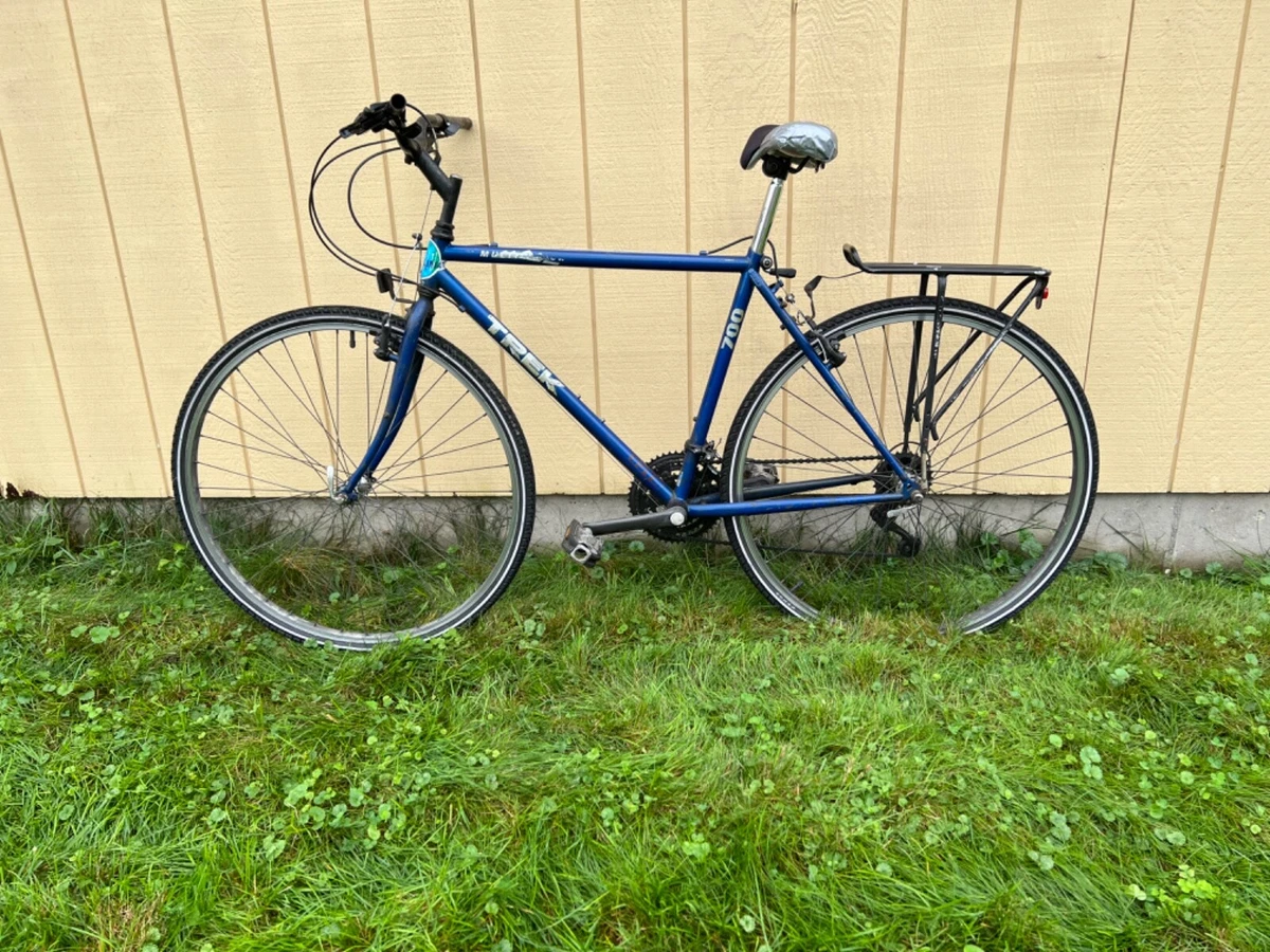 Trek metro track best sale 750