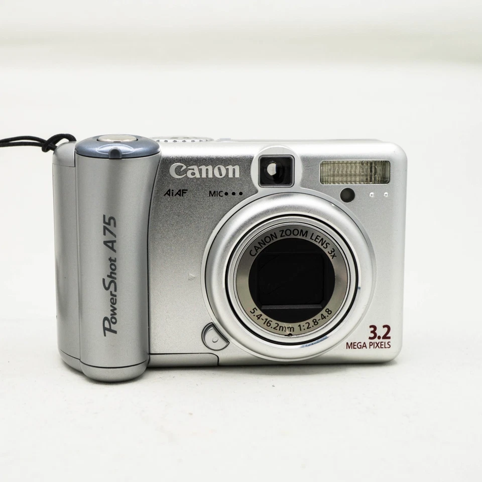 Canon PowerShot A75 3.2MP Digital Camera - Silver - Image 4 of 4