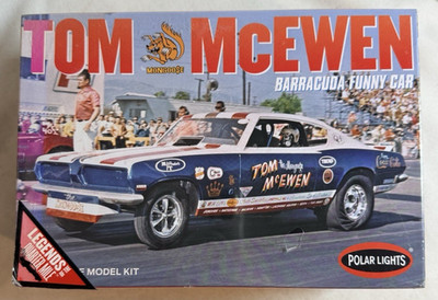 Polar Lights Tom ''Mongoose'' McEwen Barracuda Funny Car Model Kit 1/25 NEW Sealed