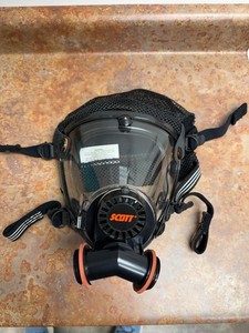 Scott twin cartridge full facepiece respiratory model 65