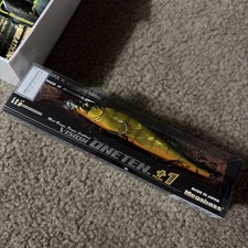 Megabass ONETEN +1 premium yuki ito (sp-c) kasumi tiger fishing lure. LIMITED