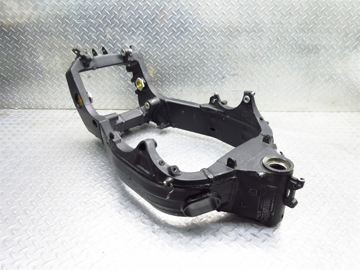 2004 03-04 Suzuki GSXR 1000 GSXR1000 Main Frame Chassis Straight