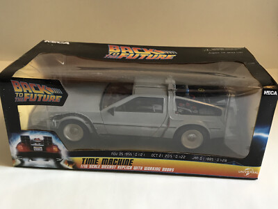 ミニカー DELOREAN BACK TO THE FUTURE TIME MACHINE s-l400.jpg