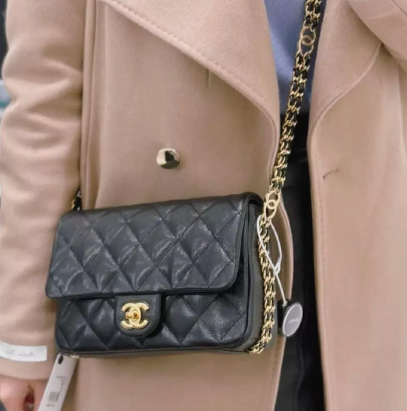 authentic rare navy Chanel Classic Flap with CC gold double chains - new image 2