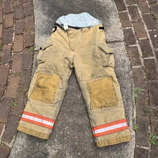 Cairns Firefighters Pants Men 42x30 Turnouts Bunker Gear PPE RS 1 USA W2777410
