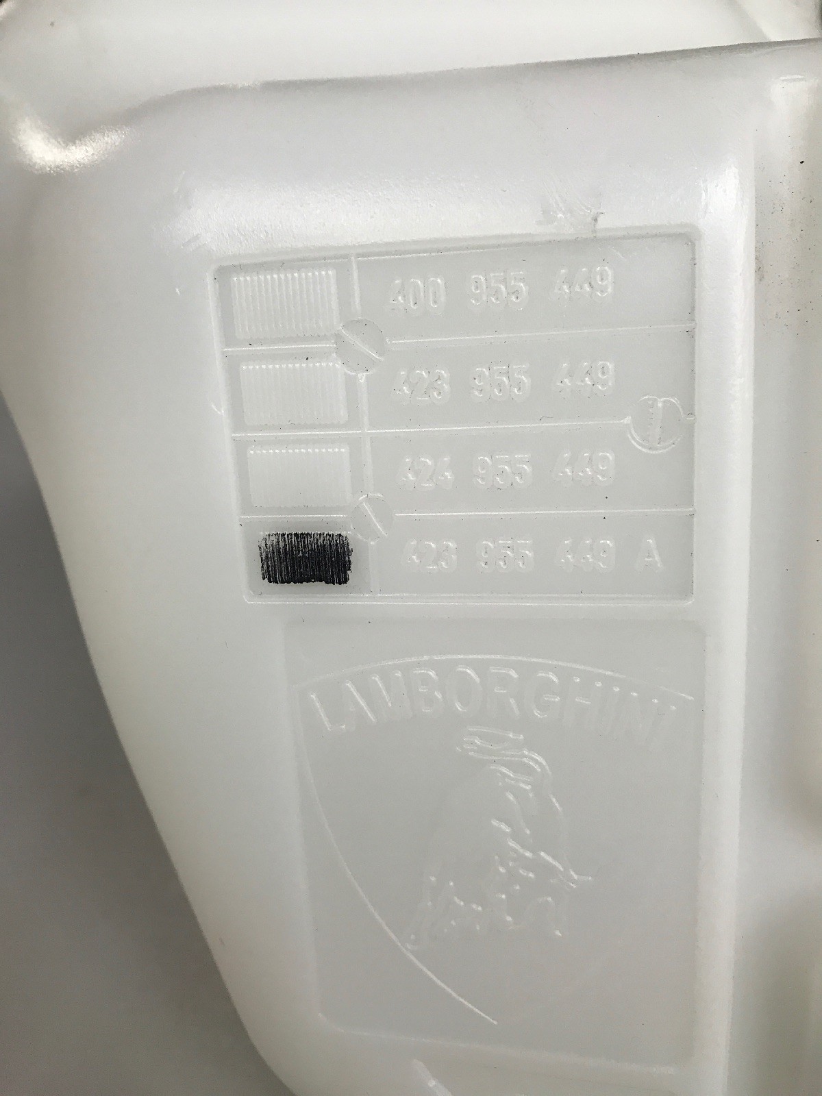 2011 Audi R8 V10 Windsheild Washer Tank Bottle & Pump 423955449a 1k5955651