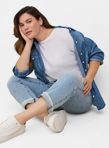 Torrid Plus Size 2X Classic Jersey Tee White Short Sleeve Crew Neck T-Shirt NWT image 2