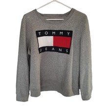 Tommy Jeans Hilfiger BIG Patch Flag Logo Womens Size Large Gray Sweatshirt