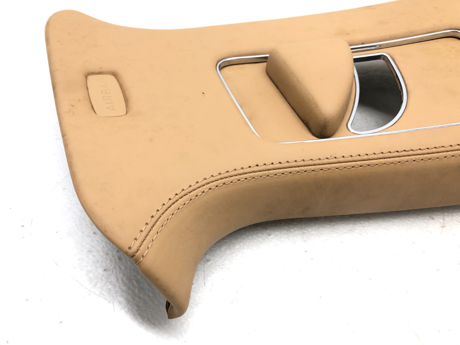 2014-2018 BENTLEY FLYING SPUR RIGHT PASSENGER UPPER B PILLAR TRIM COVER #NOTES