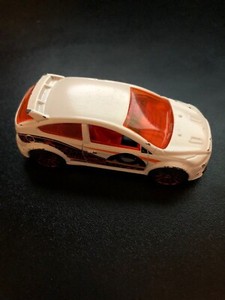 hot wheels 09 ford focus rs