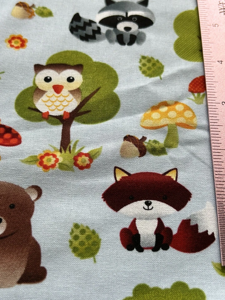 Tela para vivero Blue Woodland alta moda ciervo búho hongo edredón de algodón de 1/2 yarda Foto 3 de 3