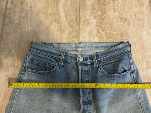Vintage 80s Levis 501 Distressed Faded Denim Straight Jeans 31x27.5 - Picture 12 of 16