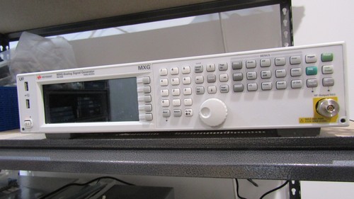 Keysight N5183B 1EA/540/U01/UNY MXG Analog Signal Generator, 9KHz - 40 GHz - Picture 11 of 14