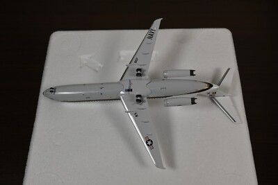 Inflight McDonnell Douglas DC-9-30 US Navy C-9B Skytrain Diecast 1