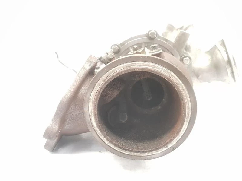 Volvo V40 2017 turbocompresor turbo 2,0 diésel D4204T14-A 31459962 Foto 3 de 4