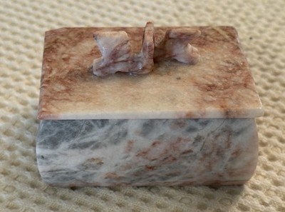 VTG  pink marble Lidded Trinket Box  ( Small Flea Bite On Corner Of Lid)