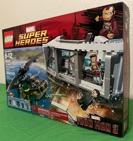 LEGO Marvel: Iron Man: Malibu Mansion Attack (76007) RETIRED/SEALED