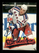 1996-97 Fleer Ultra 112 Niklas Sundstrom signed auto JKAU1 BXCP25