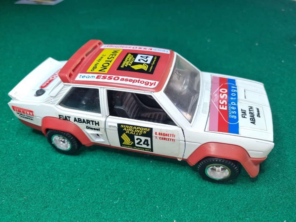 FIAT 131 ABARTH Rally  Team ESSO Aseptogyl   Mebetoys Mattel  1/25 - Immagine 3 di 4