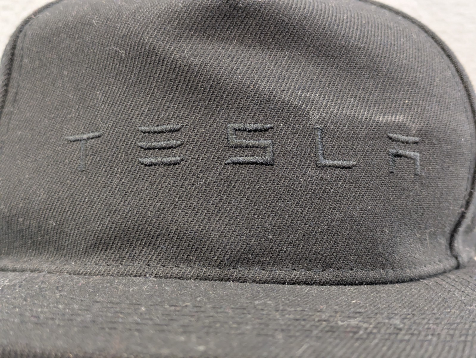 Tesla Black Embroidered Logo Snapback Hat Cap – Adjustable – New with Tag