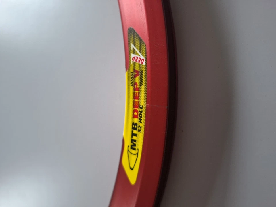 VELOCITY V Deep Alloy Mountain Bike Rim 36H 26 inch vintage retro  - Image 2 of 4