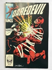 Marvel Comics: DAREDEVIL Vol. 1 No. 203. Feb 1984 (Box7) VG Condition