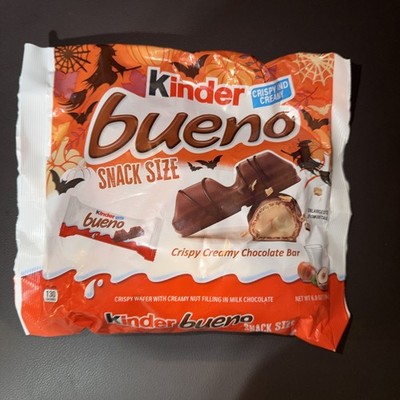 Kinder Bueno Milk Chocolate Bars Hazelnut Filling 6.8 oz Snack Size Pack